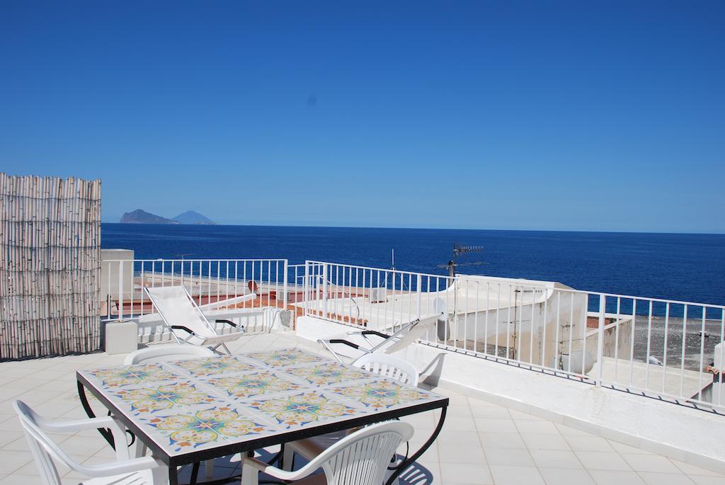 Vulcanoconsult Appartamenti Spiaggia Lipari  Chambre photo