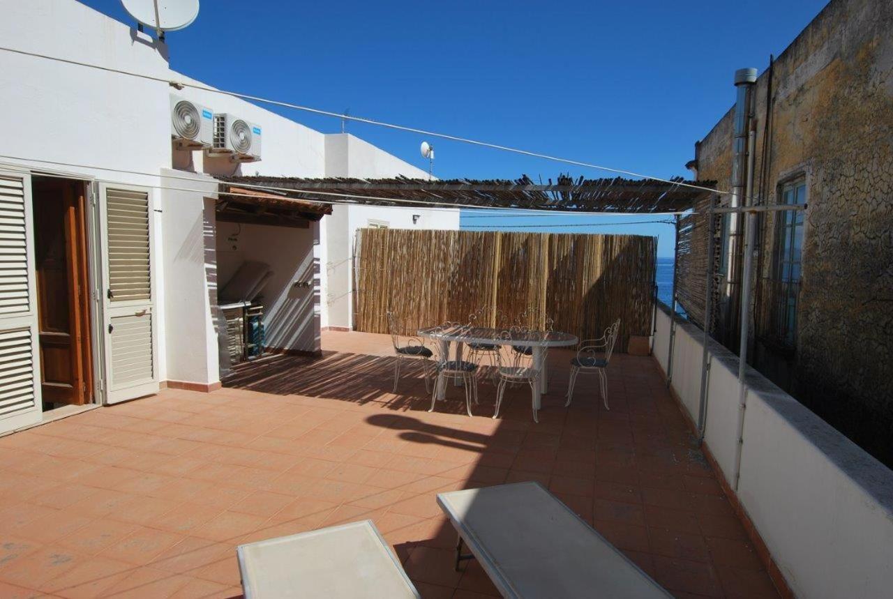 Vulcanoconsult Appartamenti Spiaggia Lipari  Extérieur photo