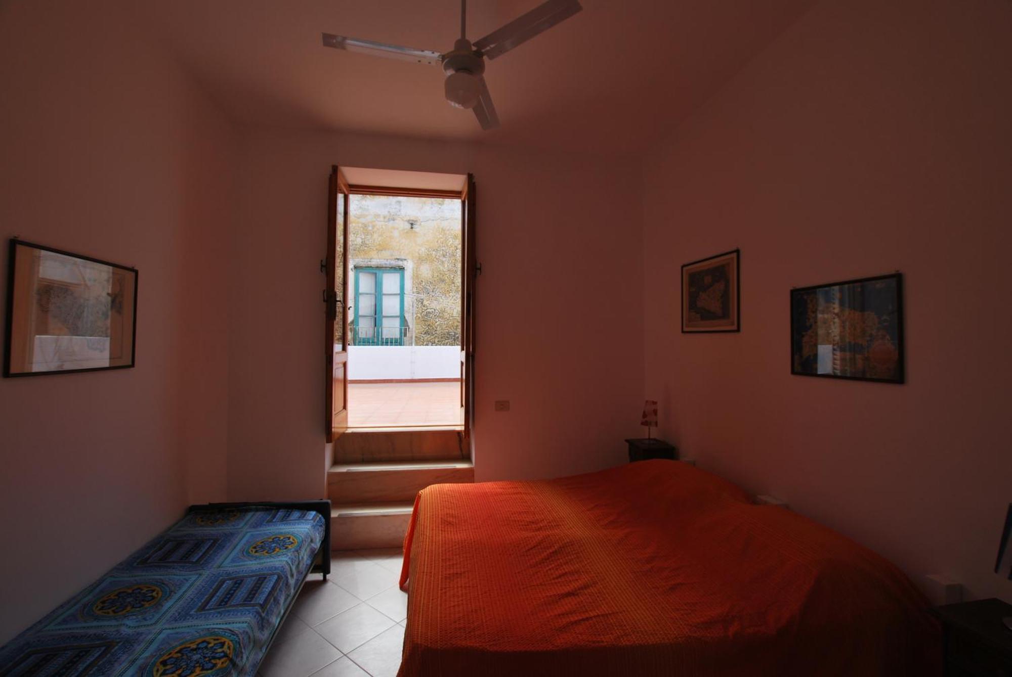 Vulcanoconsult Appartamenti Spiaggia Lipari  Extérieur photo