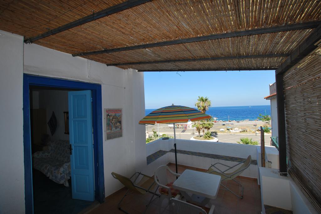 Vulcanoconsult Appartamenti Spiaggia Lipari  Extérieur photo